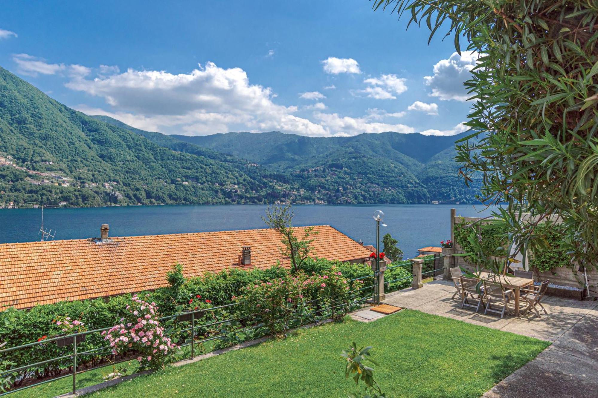 Casa Bambu - Splendida Vista Lago E Posto Auto 라글리오 외부 사진