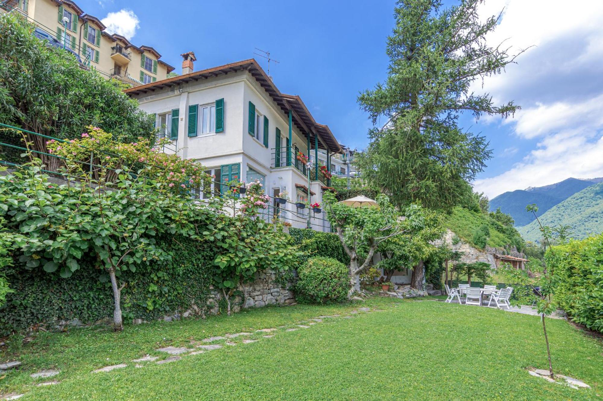Casa Bambu - Splendida Vista Lago E Posto Auto 라글리오 외부 사진