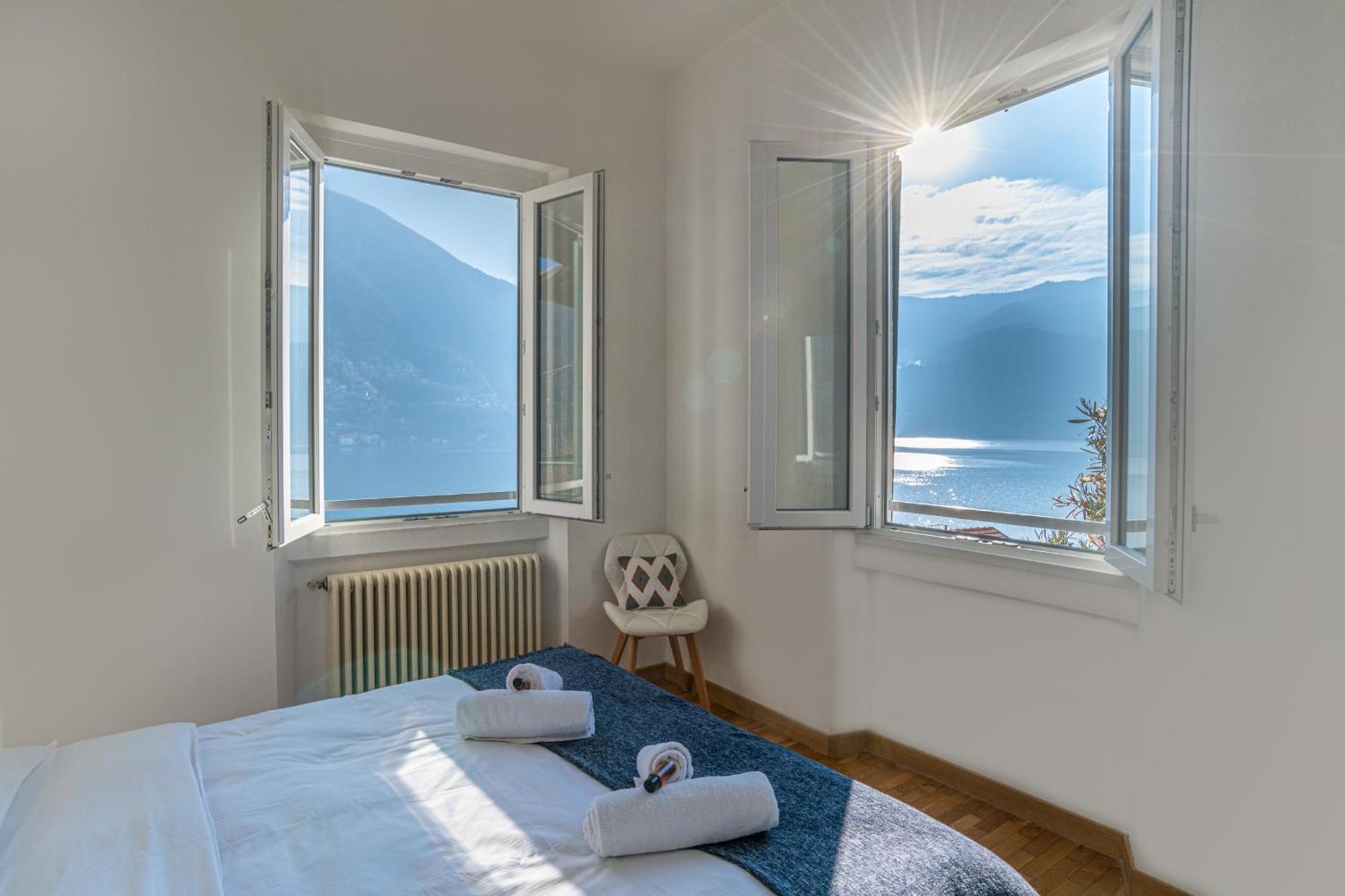 Casa Bambu - Splendida Vista Lago E Posto Auto 라글리오 외부 사진